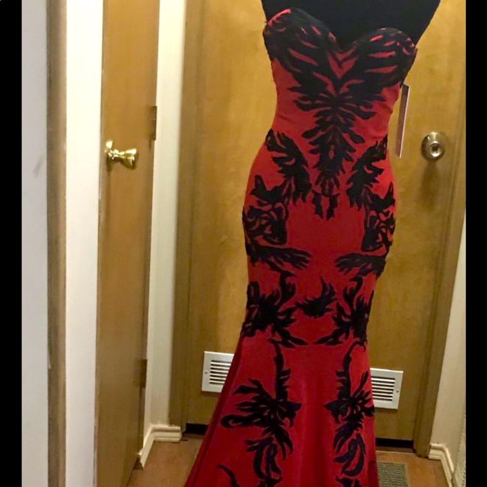 Jovani Red/Black Prom Dress
